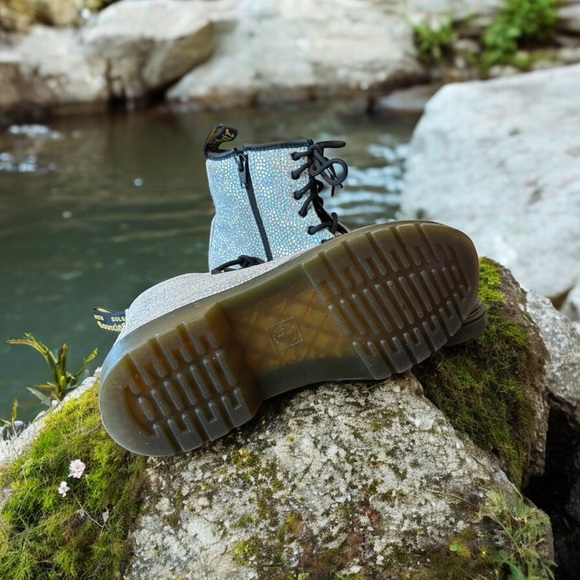 Dr. Martens Junior Pascal 1460 Iridescent Gray Suede LeatherCombat Boots - Picture 9 of 9